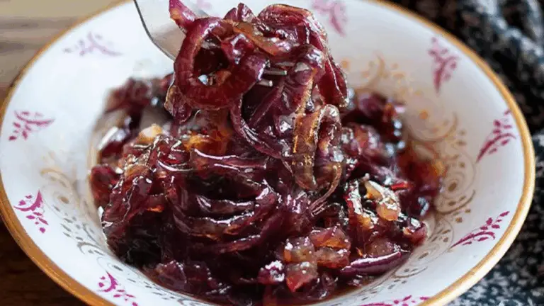 Cipolla Caramellata: Il Contorno Dolce e Saporito Che Trasforma Ogni Piatto!