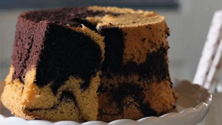 Torta Marmorizzata Soffice: Il Dolce da Forno che Fa Sempre Colpo!