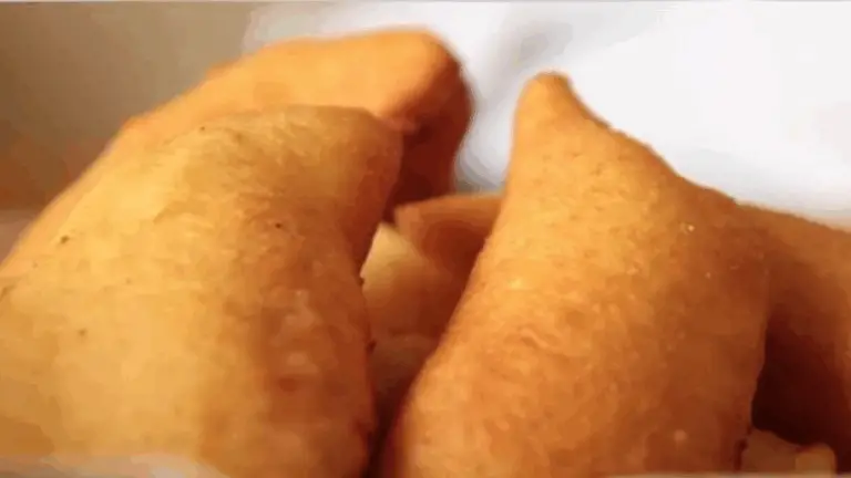 Panzerotti Pugliesi Fatti in Casa: Ricetta Tradizionale che Profuma di Puglia!