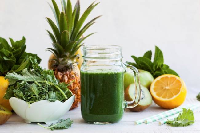 🌱 Rivoluziona la tua salute con questo incredibile succo detox per rafforzare il fegato e ringiovanire il corpo 🌿