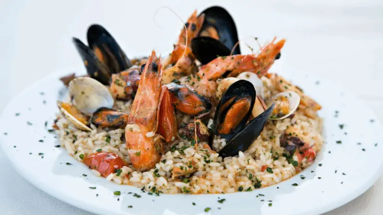 Risotto ai Frutti di Mare – Cremoso, Elegante e Pieno di Gusto!