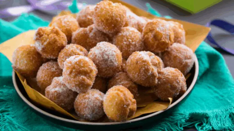 Castagnole di Carnevale: Morbide Palline di Dolcezza Fritte e Zuccherate