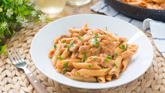 Pasta Cremosa ai Funghi: Ricetta Facile e Gustosa