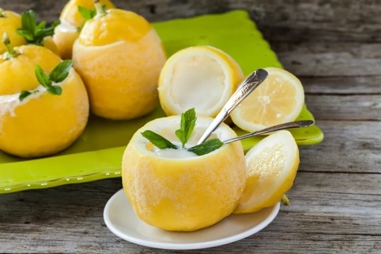 🍋 Sorbetto al Limone: La Ricetta Italiana Autentica per un Dessert Rinfrescante