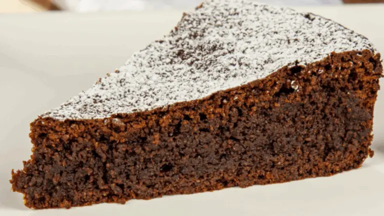 Torta Caprese: La Regina delle Torte al Cioccolato