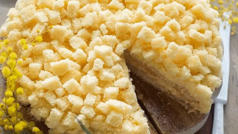 Torta Mimosa: il dolce soffice e scenografico per ogni occasione