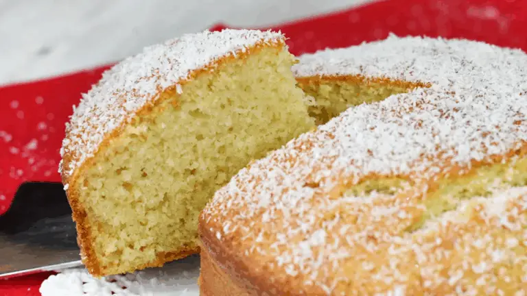 🥥 Torta al Cocco Soffice e Profumata