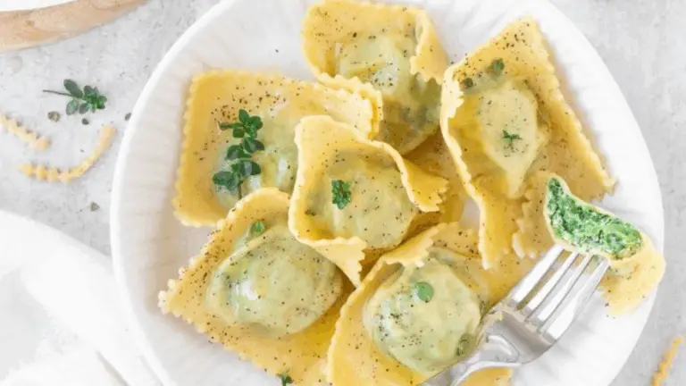 Ravioli Ricotta e Spinaci: la ricetta italiana che conquista tutti!