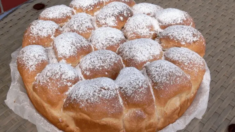 Torta Brioche Soffice con Latte Condensato: Il Dolce Nuvola che si Scioglie in Bocca