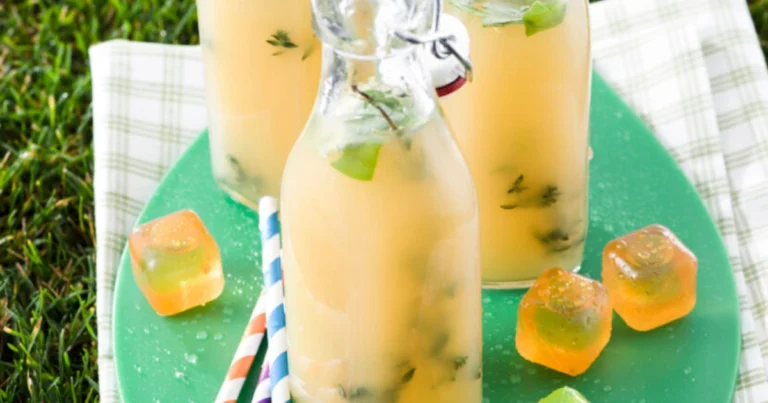 Punch Estivo all’Ananas e Limonata: Freschezza Tropicale per Ogni Occasione