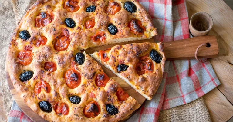 Focaccia Barese: La Ricetta Tradizionale della Puglia