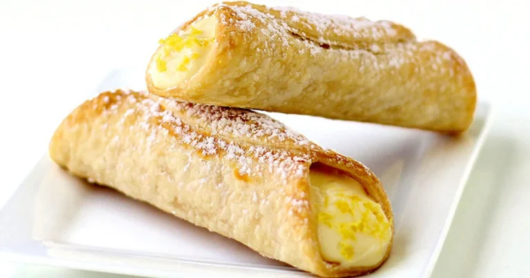 Cannoli al Limone e Meringa: Croccanti, Freschi e Irresistibili!