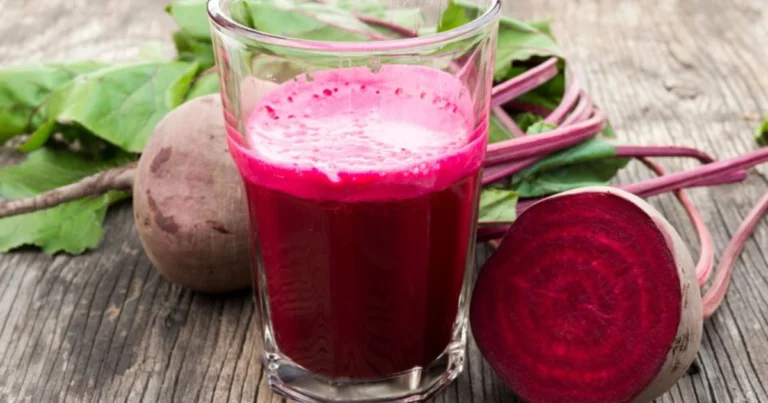 Ti senti pesante o stanco? Prova questo succo detox che pulisce fegato e sangue in modo naturale!