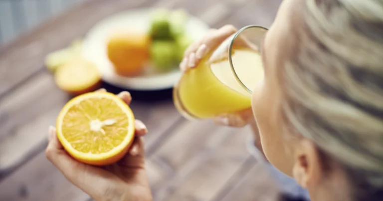 9 incredibili alimenti che ti permettono di apparire e sentirti giovane