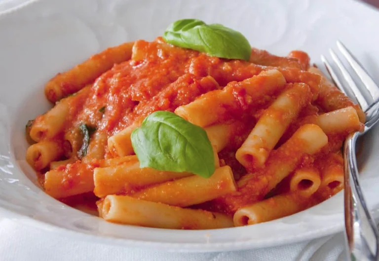 Ziti lardiati: il primo piatto rustico e saporito della tradizione campana