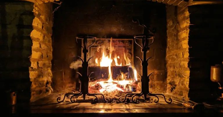 Costruire un Caminetto Sicuro ed Efficiente: Guida Completa per un Calore Senza Pensieri