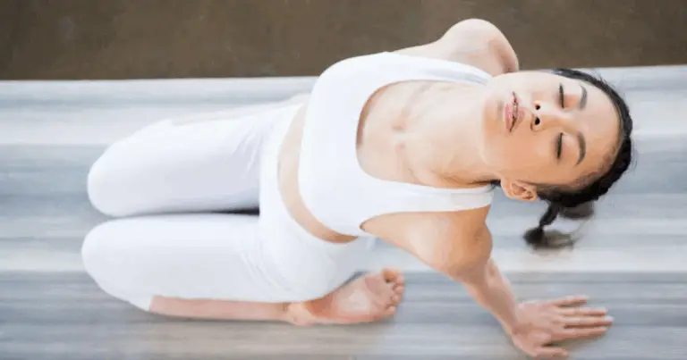 Yoga per Snellire e Tonificare: Il Tuo Percorso Completo