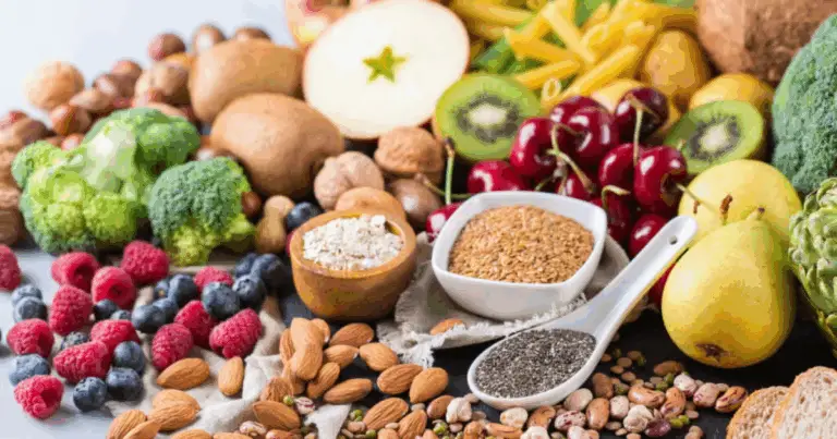Alimenti Ricchi di Fibre: Frutta, Verdure, Noci & Semi per Migliorare la Digestione e Saziare di Più