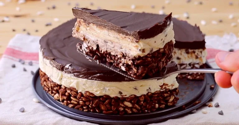 Torta al Cioccolato e Riso Soffiato: Dolce Senza Cottura Goloso e Croccante