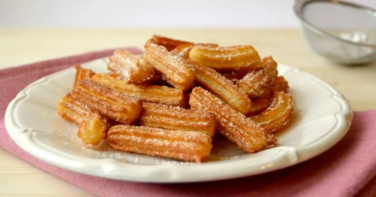 Churros Spagnoli: Ricetta Originale per Dolci Croccanti e Golosi