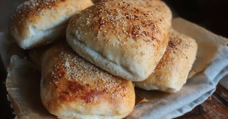 Panini senza glutine con sesamo: ricetta facile, soffice e duratura