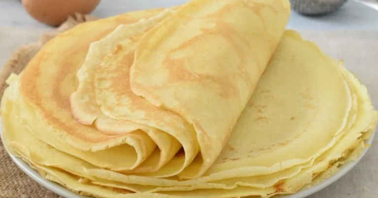 Crepes con prosciutto e besciamella: il piatto unico perfetto per tutta la famiglia