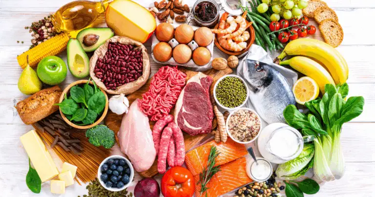 Alimenti naturali per sostenere la salute: 6 supercibi essenziali