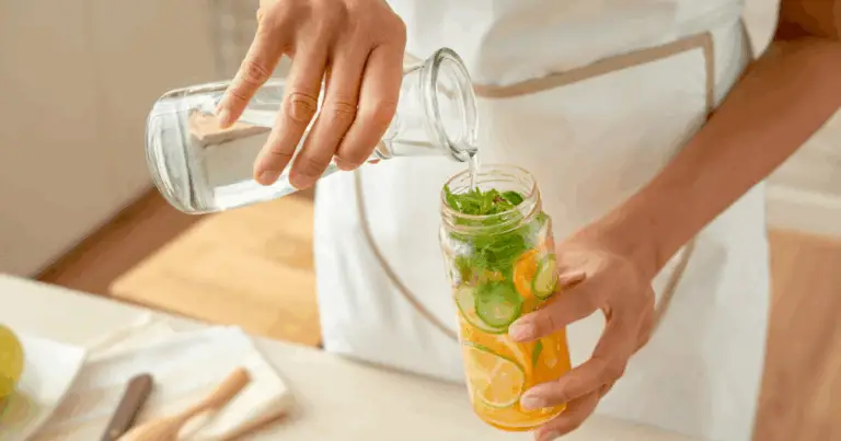 Rendi Unica l’Acqua del Giorno: Infusi Naturali che Valorizzano Sapori e Benessere