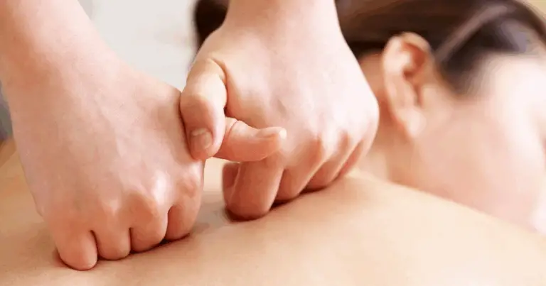 🌿 Digitopressione: Rimedi Naturali per Disturbi Quotidiani