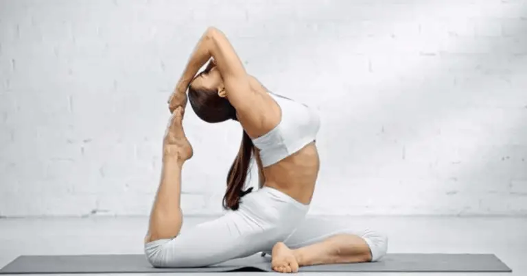 🧘‍♀️ Yoga per Essere in Forma Snella: Guida Completa