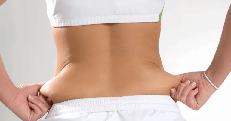 💪 Esercizi per eliminare il grasso della schiena: guida completa