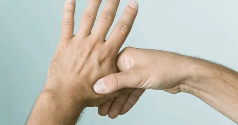 Punti di agopuntura della mano: guida completa al benessere naturale