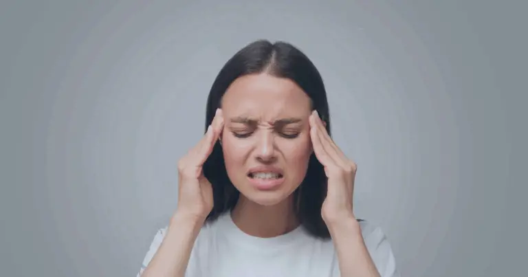 🧠 Capire e Gestire i Diversi Tipi di Mal di Testa: Guida Completa a Cause, Sintomi e Soluzioni