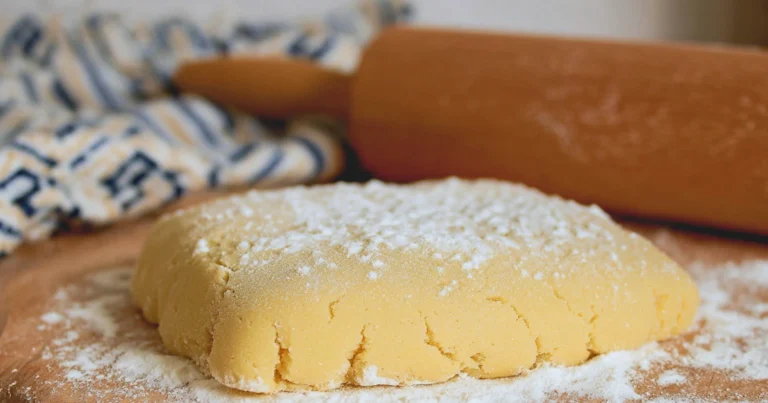 Pasta Frolla: La Base Perfetta della Pasticceria Italiana