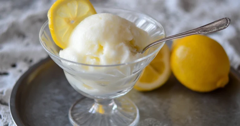 Sorbetto al Limone Fatto in Casa: Fresco, Naturale e Cremoso