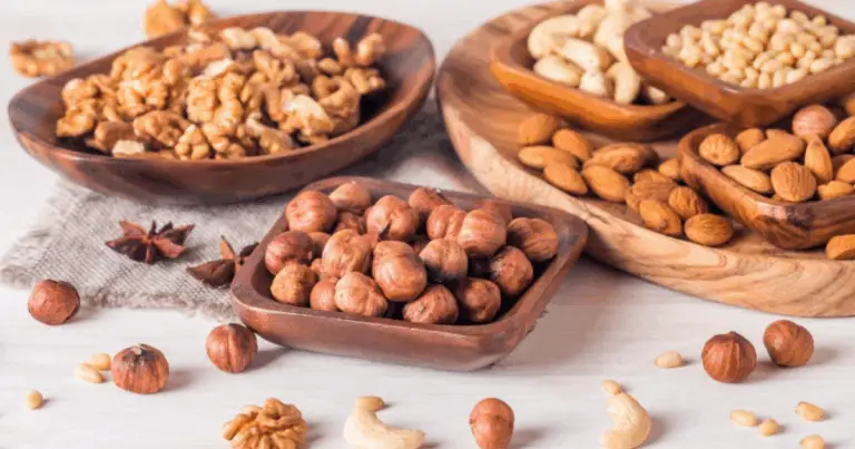 Frutta secca: i benefici di mandorle, anacardi, pistacchi e nocciole per la salute