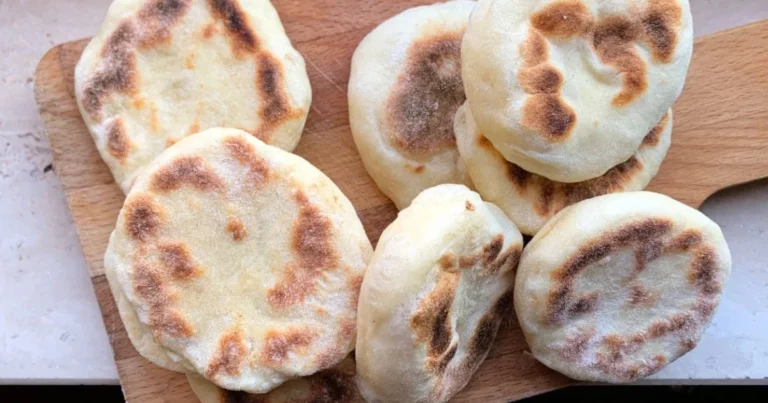 Focaccine senza lievitazione in padella: ricetta facile e veloce