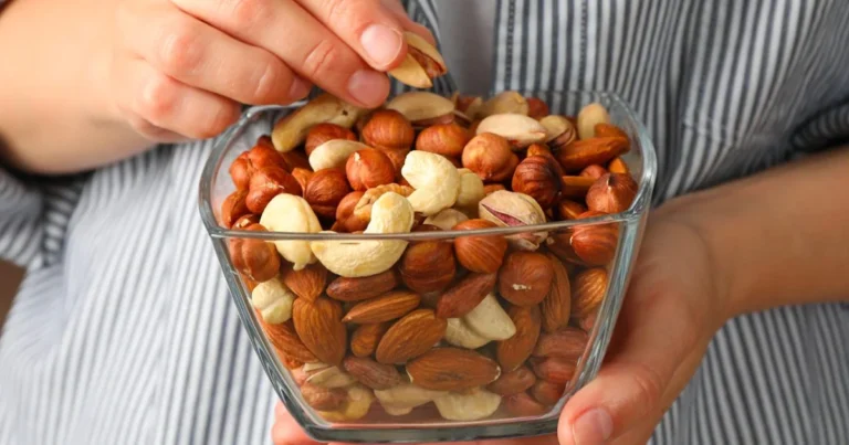 La frutta secca più sana che favorisce la longevità