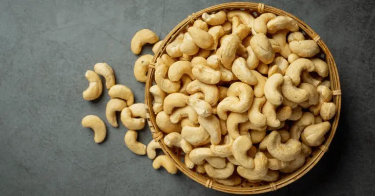 Benefici della frutta secca: perché bastano poche noci al giorno per migliorare la salute