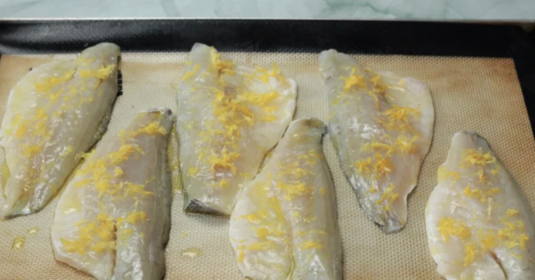 Filetti di branzino gratinati: ricetta facile e leggera per un secondo piatto di pesce croccante