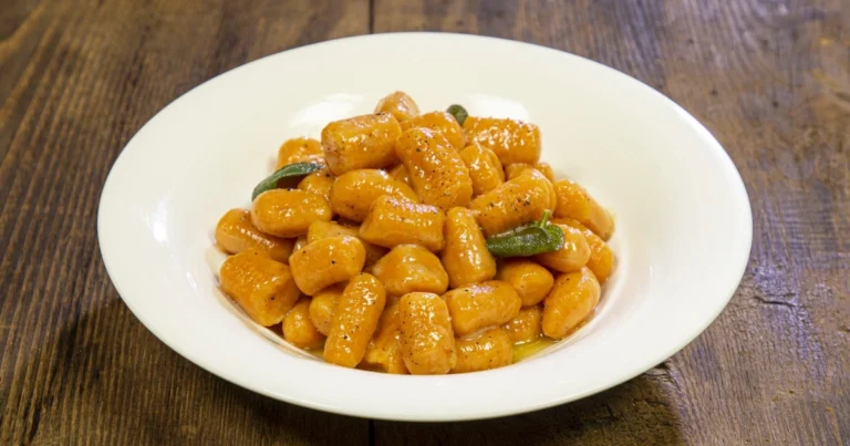 Gnocchi di Zucca: Ricetta Tradizionale Morbida e Profumata