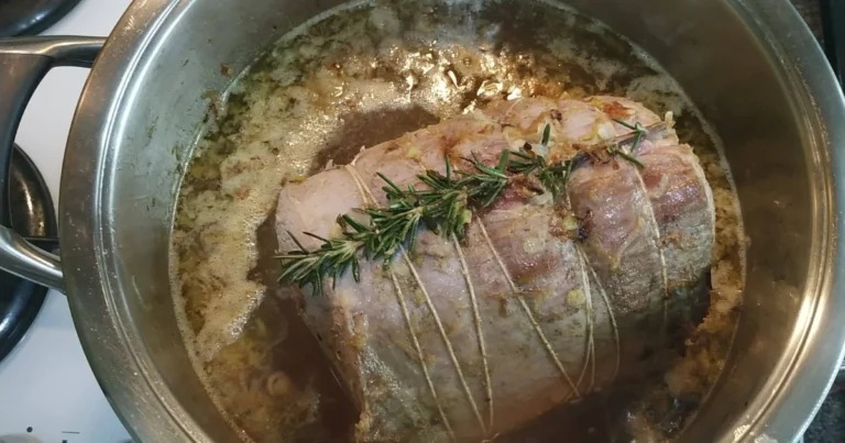 Arrosto di vitello in pentola morbido con sughetto: ricetta completa passo passo