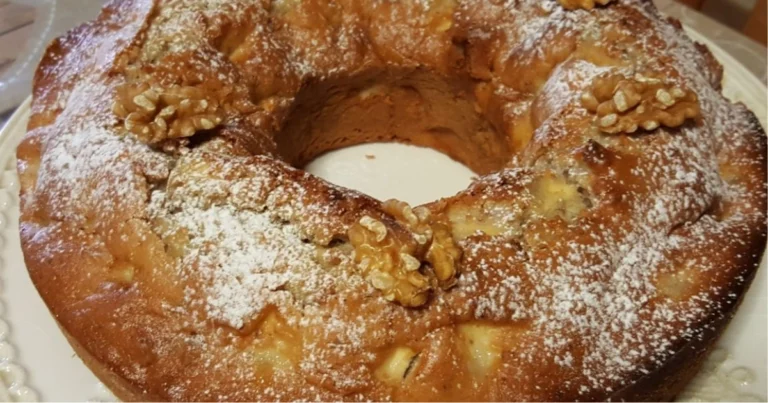 Ciambellone Mele e Noci: il dolce soffice e profumato della tradizione