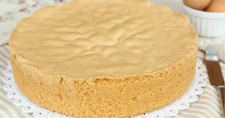 Pan di Spagna soffice e infallibile: la ricetta perfetta per torte e dolci