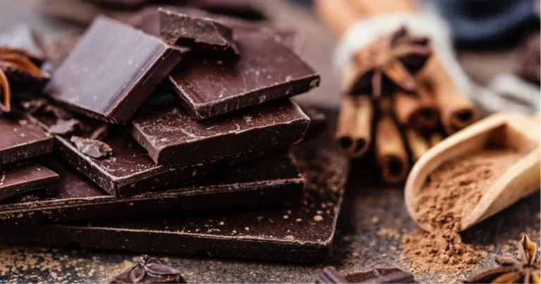 Cioccolato Fondente: Un Alleato per la Salute – Benefici, Proprietà e Consigli di Consumo