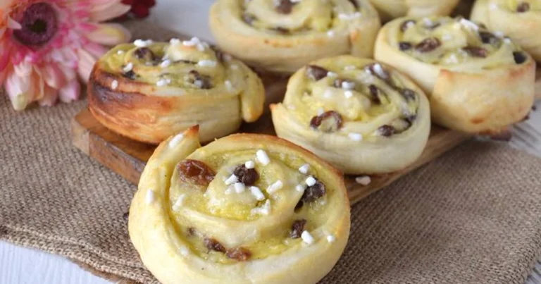Girelle crema e uvetta: ricetta soffice e golosa per la colazione