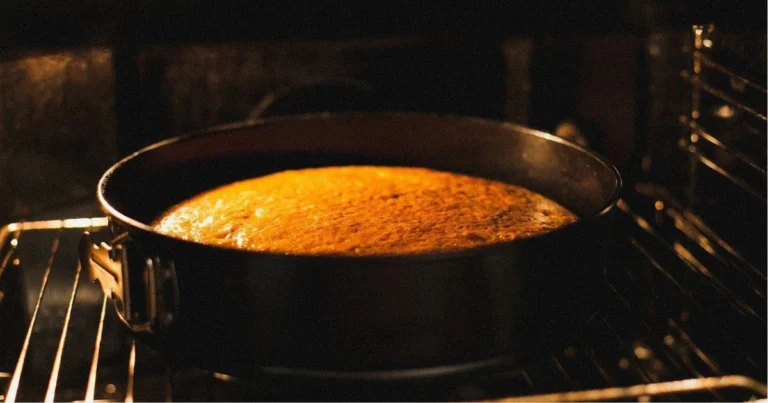 Scegli la teglia giusta per la tua torta: guida alle misure perfette