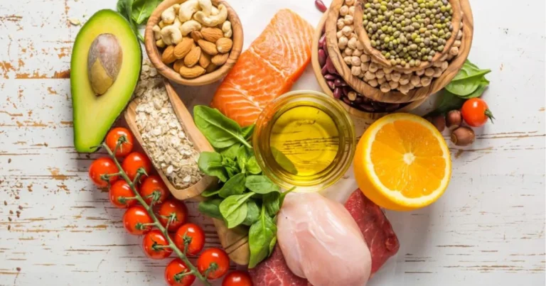 Alimenti che fanno bene al corpo: guida completa ai cibi che sostengono il benessere quotidiano