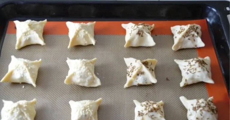 Fagottini con ricotta e salame: stuzzichini morbidi e saporiti per ogni occasione