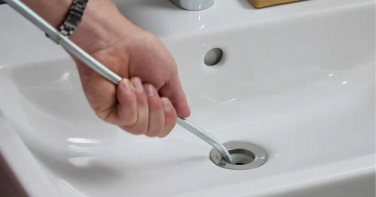 Pulizia naturale del lavandino: guida pratica per uno scarico sempre libero
